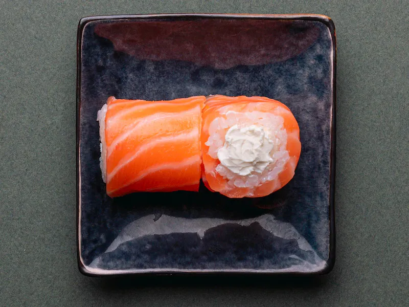 Salmon & Cheese Roll - 3 pièces